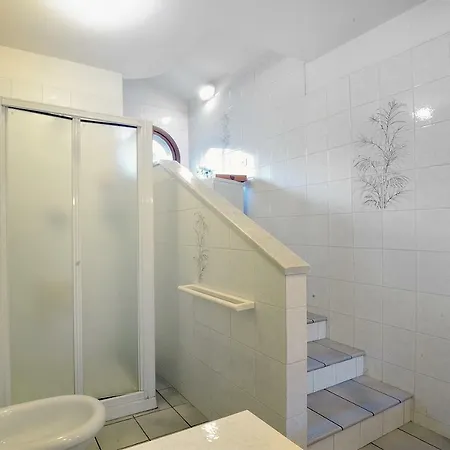 Ambra Di Tartavalle Villa *